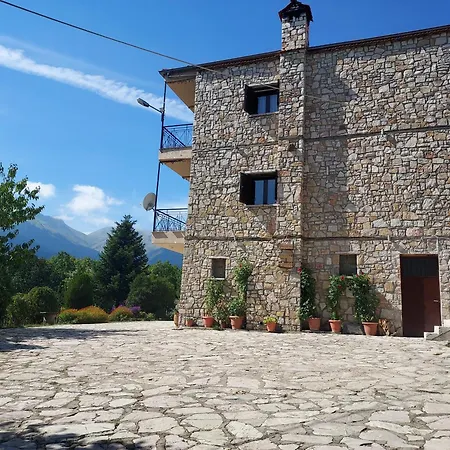 Miaritis 아파트호텔 크라이네리안