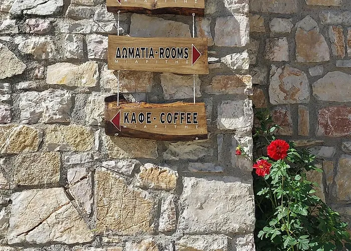 Miaritis 아파트호텔 크라이네리안