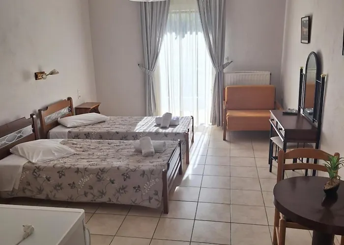 아파트호텔 Miaritis 3*